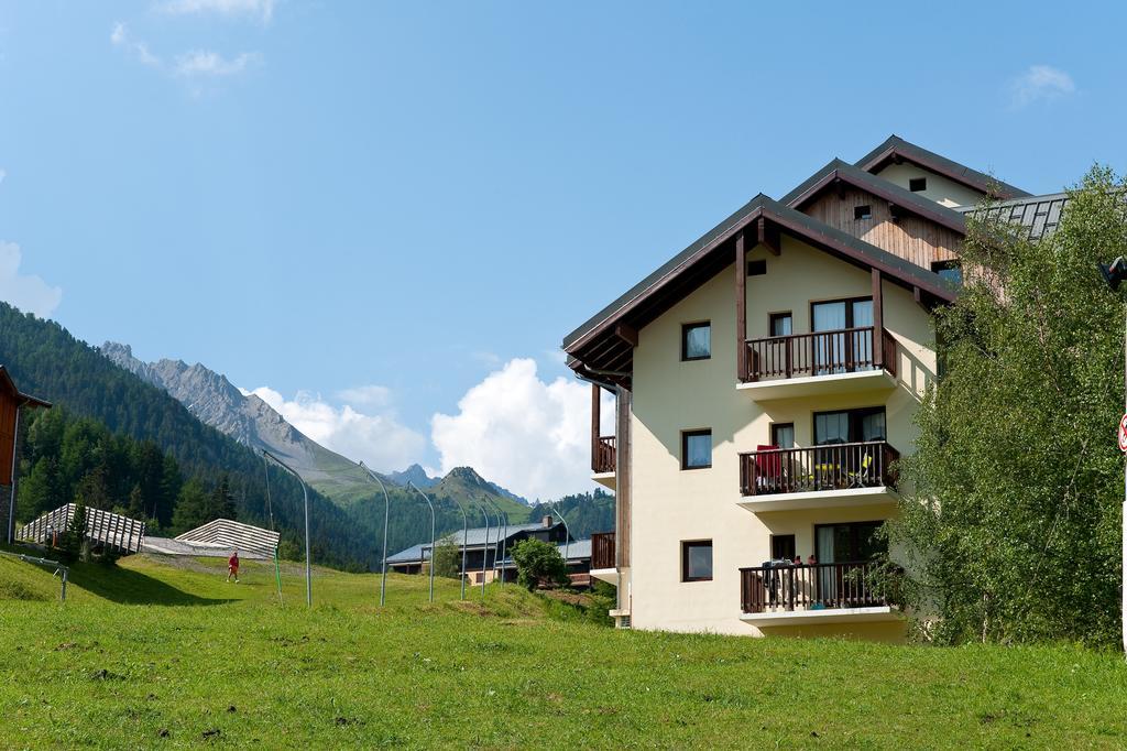 Madame Vacances Residence Les Chalets Du Thabor Valfrejus Eksteriør billede